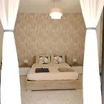 Nina Bed & Breakfast 3*